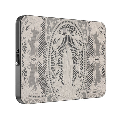 MacBook_Branded_13inch_7