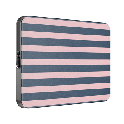 MacBook_Branded_13inch_7