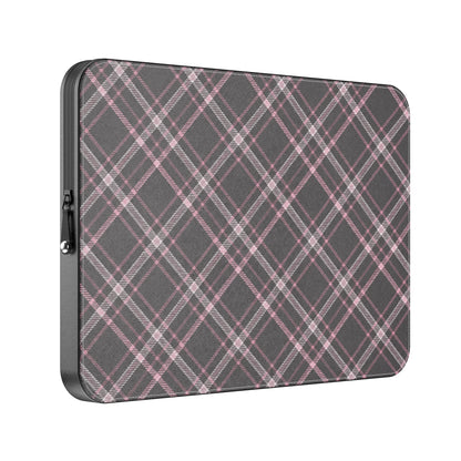 MacBook_Branded_13inch_7