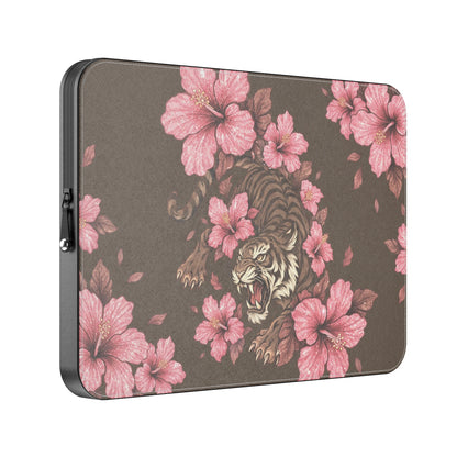 MacBook_Branded_13inch_7
