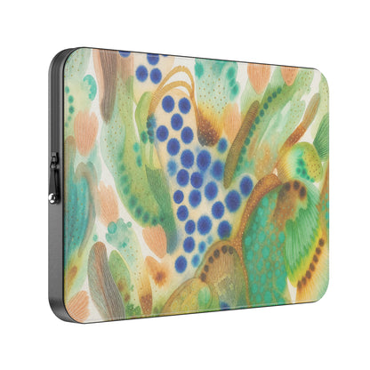 MacBook_Branded_13inch_7