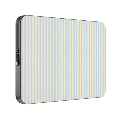 MacBook_Branded_13inch_7