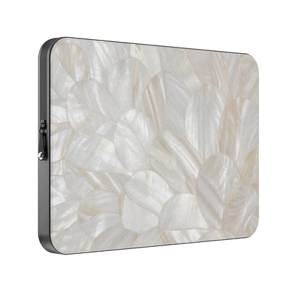 MacBook_Branded_13inch_7