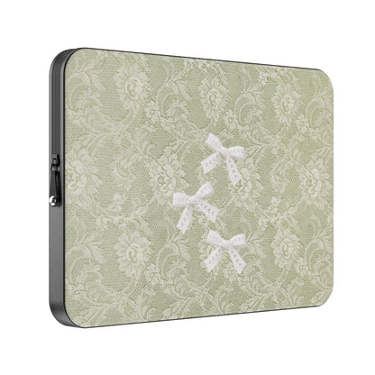 MacBook_Branded_13inch_7