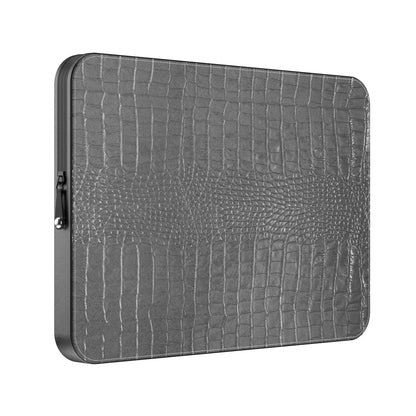 MacBook_Branded_13inch_7