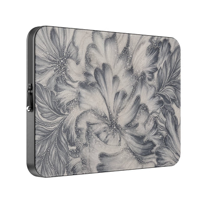 MacBook_Branded_13inch_7