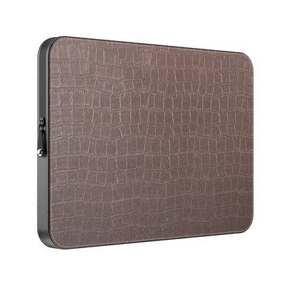 MacBook_Branded_13inch_7