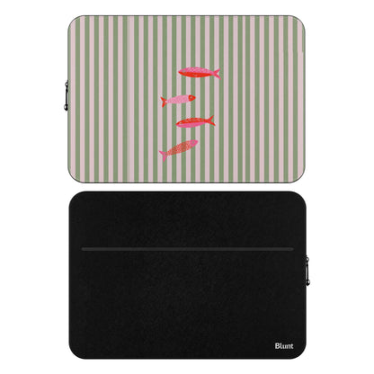 MacBook_Branded_13inch_9