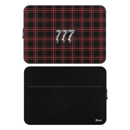 MacBook_Branded_13inch_9