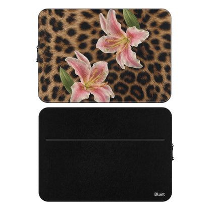 MacBook_Branded_13inch_9