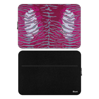 MacBook_Branded_13inch_9