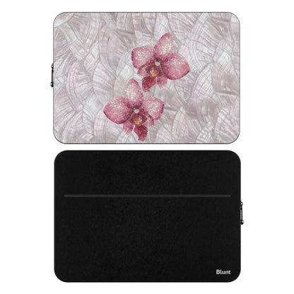 MacBook_Branded_13inch_9