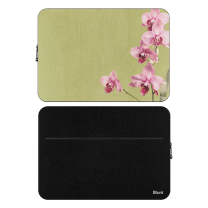 MacBook_Branded_13inch_9