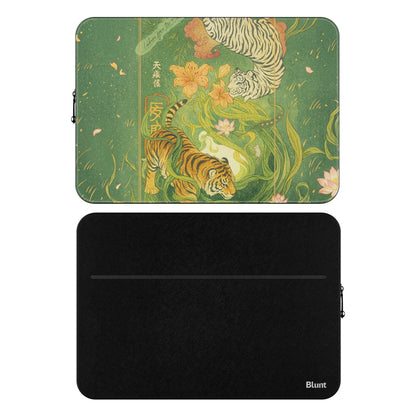 MacBook_Branded_13inch_9