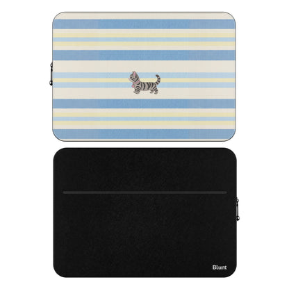 MacBook_Branded_13inch_9