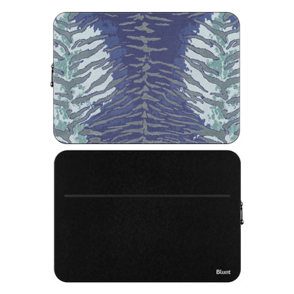 MacBook_Branded_13inch_9