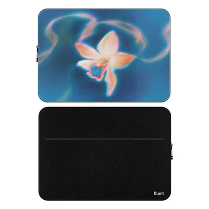 MacBook_Branded_13inch_9