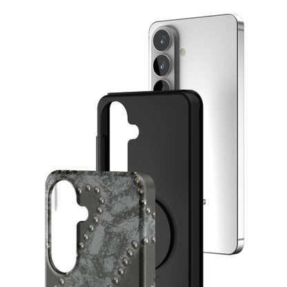 Studded-Noir-samsung-case-Galaxy S26-3