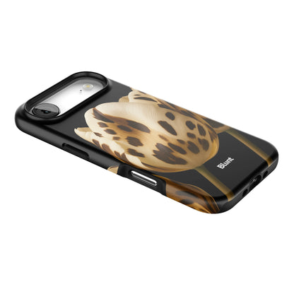 Amber Wild iPhone Case gallery - Iphone_17_Air_2