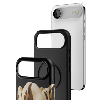 Amber Wild iPhone Case gallery - Iphone_17_Air_3