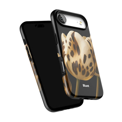 Amber Wild iPhone Case gallery - Iphone_17_Air_6