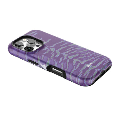 Amethyst Vein iPhone Case gallery - Iphone_16_Pro_2