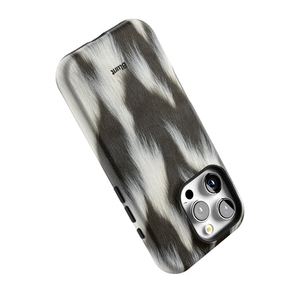 Angel Hide iPhone Case gallery - Iphone_16_Pro_5