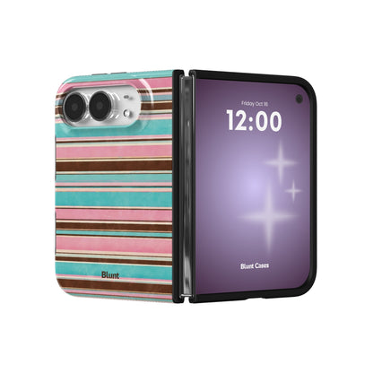 aqua-rae-iphone-case iPhone 18 Duo case, view 3
