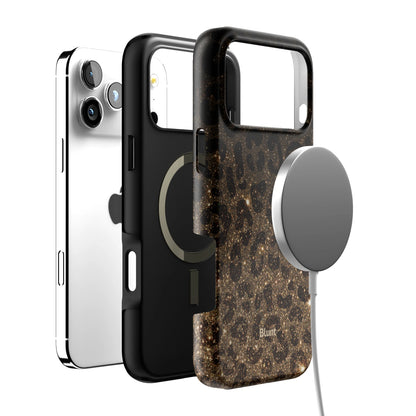 Arctic Leopard iPhone Case gallery - Iphone_17_Pro_Max_4