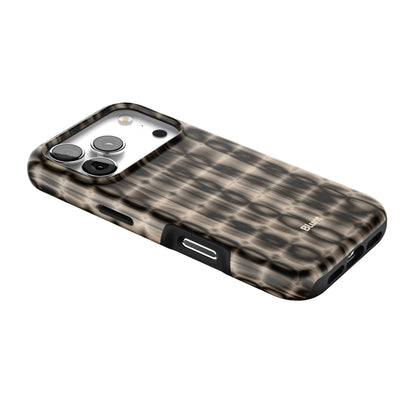 Ash Ripple iPhone Case gallery - Iphone_17_Pro_2