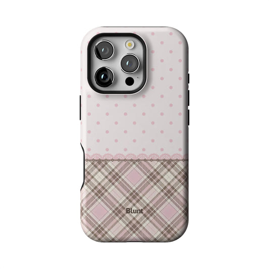 Ballerine iPhone Case gallery - Iphone_16_Pro_1