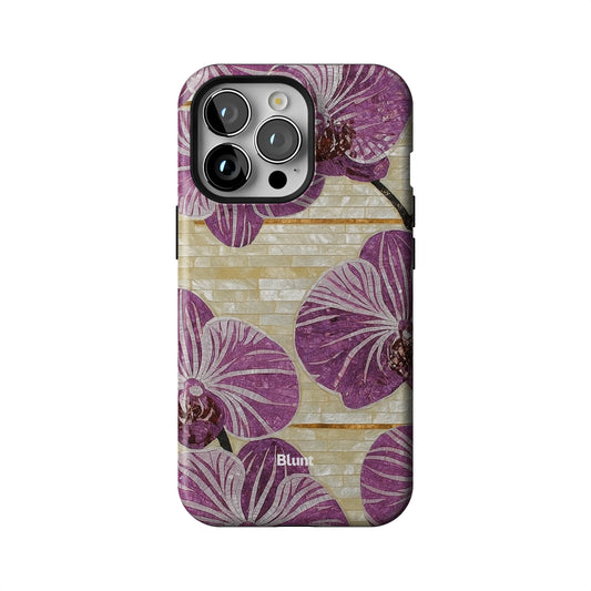 Bella iPhone Case gallery - Iphone_13_Pro_1