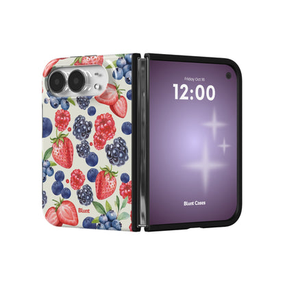 berry-sweet-iphone-case iPhone 18 Duo case, view 3