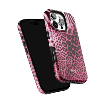 Berry Venom iPhone Case gallery - Iphone_16_Pro_6