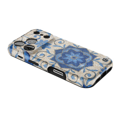 blue-bloom-statement-iphone-case-Iphone_18_Pro_2.jpg