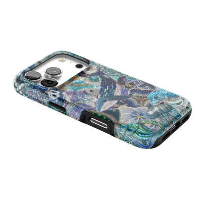 Blue Crush iPhone Case gallery - Iphone_17_Pro_2