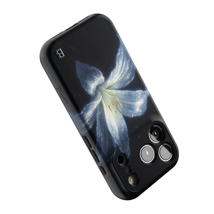 blue-lilly-statement-iphone-case-Iphone_18_Pro_5.jpg