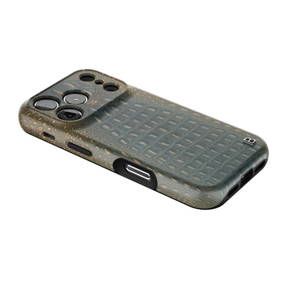 bronzed-statement-iphone-case-Iphone_18_Pro_2.jpg