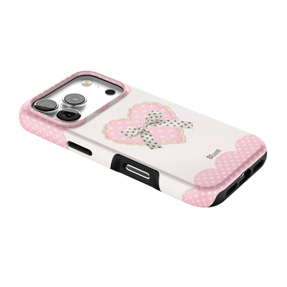 Cassie iPhone Case gallery - Iphone_17_Pro_2
