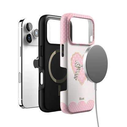 Cassie iPhone Case gallery - Iphone_17_Pro_4
