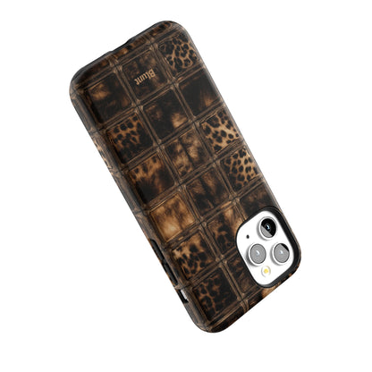 Checkered Print iPhone Case gallery - Iphone_11_Pro_5