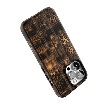 Checkered Print iPhone Case gallery - Iphone_13_Pro_5