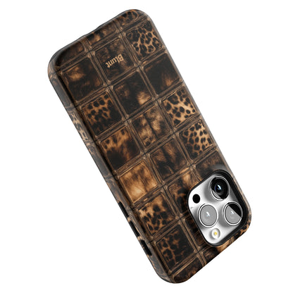 Checkered Print iPhone Case gallery - Iphone_14_Pro_Max_5