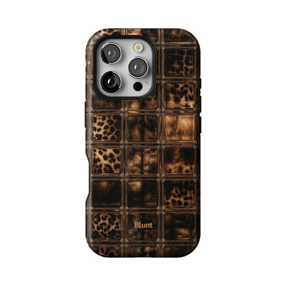 Checkered Print iPhone Case gallery - Iphone_16_Pro_1