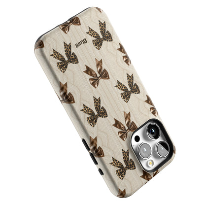 Cheetah Knit iPhone Case gallery - Iphone_15_Pro_Max_5
