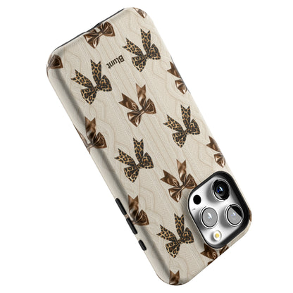 Cheetah Knit iPhone Case gallery - Iphone_16_Pro_Max_5