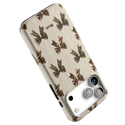Cheetah Knit iPhone Case gallery - Iphone_17_Pro_Max_5