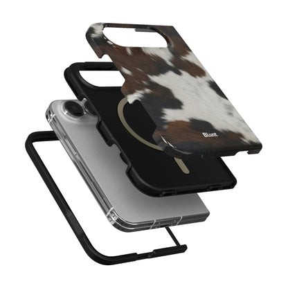 chestnut-cowhide-iphone-case iPhone 18 Duo case, view 6