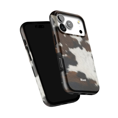 Chestnut Cowhide iPhone Case gallery - Iphone_17_Pro_6