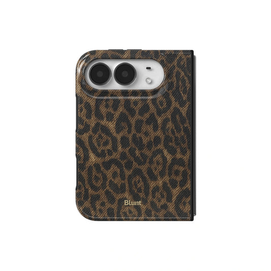 classic-cheetah-iphone-case iPhone 18 Duo case, view 2
